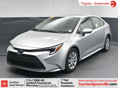 Used 2025 Toyota Corolla LE