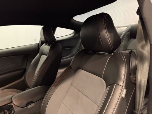 Used 2020 Ford Mustang Shelby GT350 w/ Technology Package RWD image 22