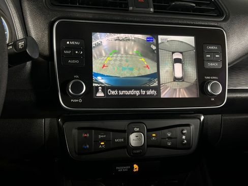 Used 2024 Nissan Leaf SV Plus image 19