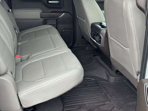 Used 2021 GMC Sierra 1500 SLT w/ SLT Premium Plus Package image 18