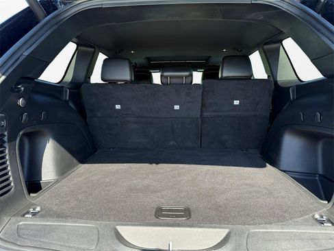 Certified 2022 Jeep Grand Cherokee Limited image 18