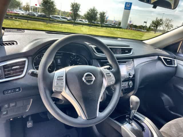 Used 2016 Nissan Rogue S FWD image 15