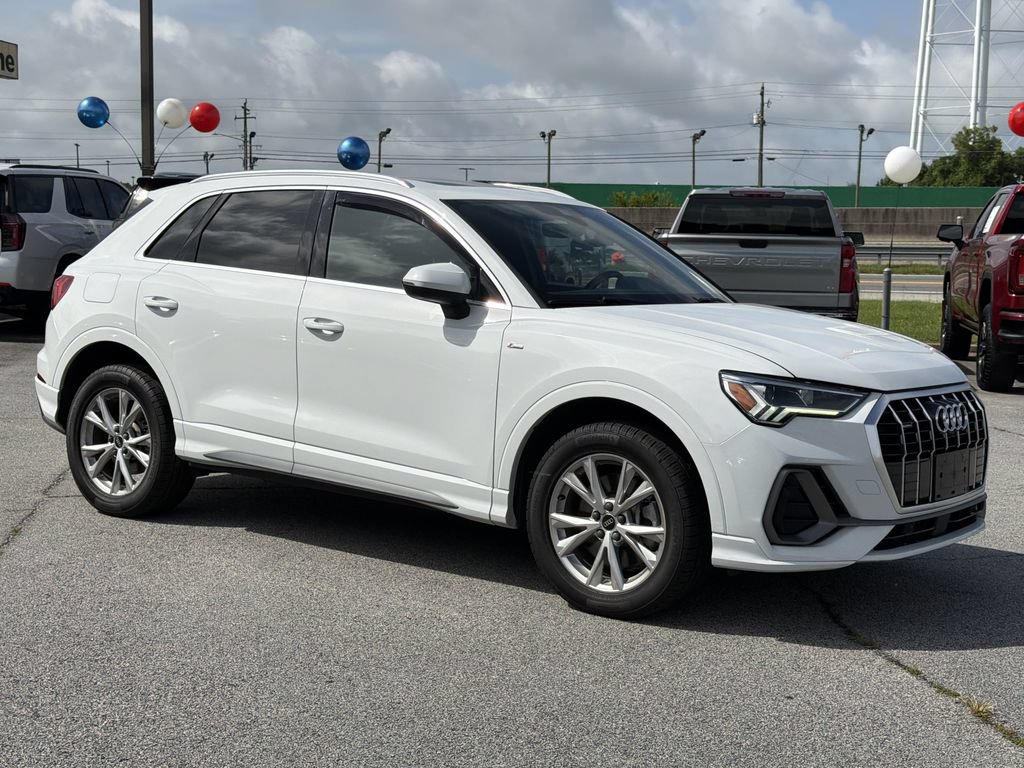 Used 2022 Audi Q3 2.0T Premium Plus AWD/4WD image 27