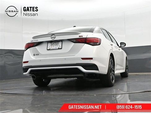 New 2025 Nissan Sentra SR image 39