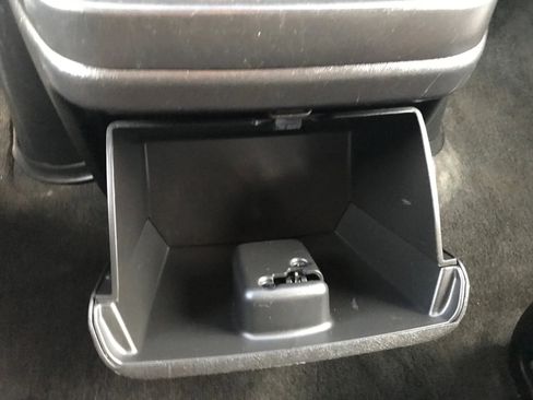 Used 2016 Chevrolet Express 3500 LT w/ LT Preferred Equipment Group image 22