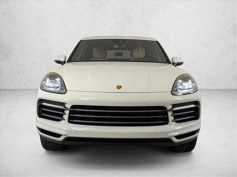 Used 2023 Porsche Cayenne Platinum Edition image 6