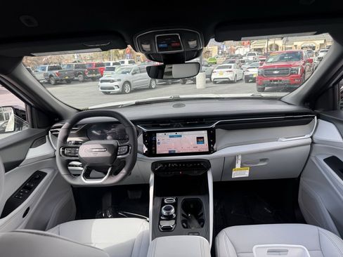 New 2026 Jeep Cherokee Limited image 18