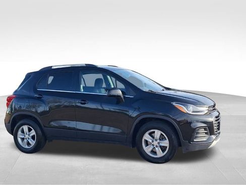 Used 2019 Chevrolet Trax LT image 6