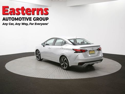 Used 2025 Nissan Versa SR w/ Trunk Package image 63