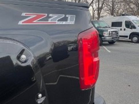 Used 2017 Chevrolet Silverado 1500 LTZ Z71 w/ LTZ Plus Package image 7