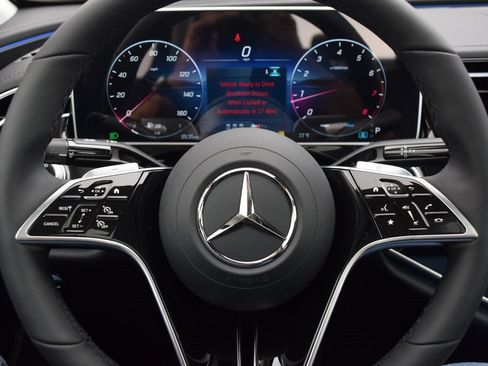 New 2026 Mercedes-Benz E 350 Sedan image 21