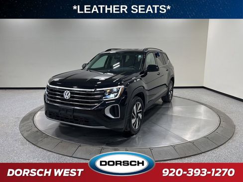 Used 2025 Volkswagen Atlas SE AWD/4WD image 1