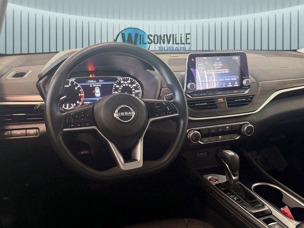 Used 2023 Nissan Altima 2.5 SV AWD/4WD image 13