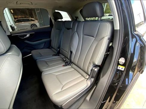 New 2025 Audi Q7 3.0T Premium Plus image 9