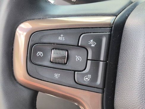 Certified 2023 Chevrolet Suburban High Country RWD image 31