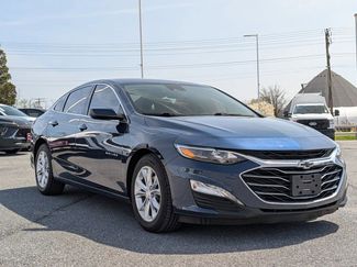 Used 2019 Chevrolet Malibu LT w/ Driver Confidence Package II video 3