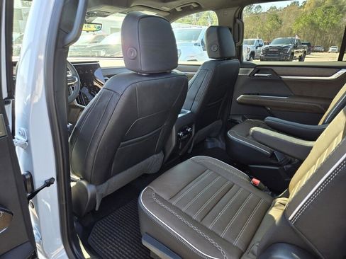 New 2026 GMC Acadia Denali Ultimate AWD/4WD image 26