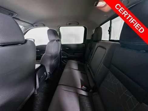 Used 2025 Nissan Frontier SV RWD image 23