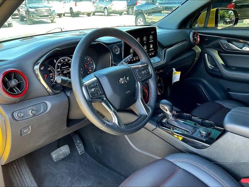 Used 2023 Chevrolet Blazer RS FWD image 12