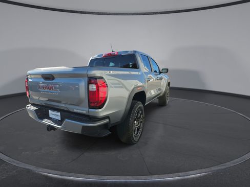 Used 2024 GMC Canyon Elevation w/ Elevation Premium Package AWD/4WD image 13