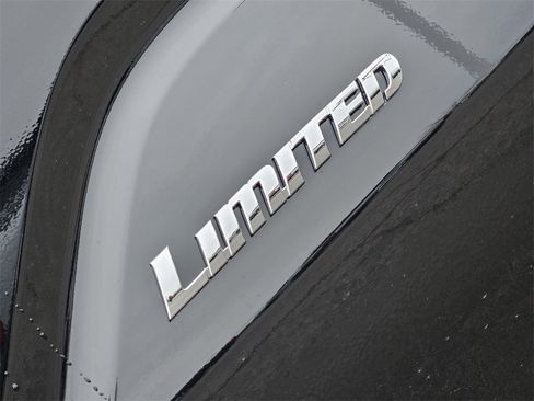 New 2025 Toyota Tacoma Limited image 8