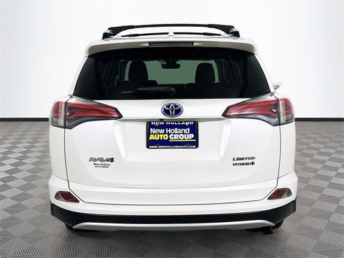 Used 2016 Toyota RAV4 Limited image 6