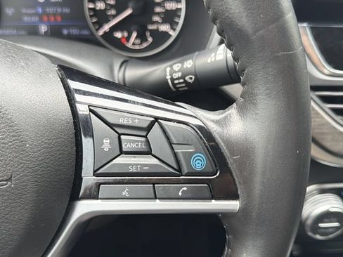 Used 2023 Nissan Altima 2.5 SL FWD image 22