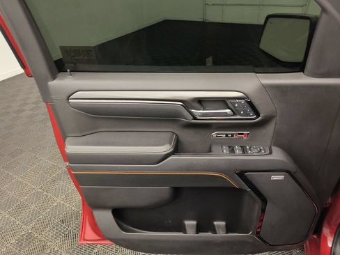 Used 2024 GMC Sierra 1500 AT4 w/ AT4 Preferred Package AWD/4WD image 13