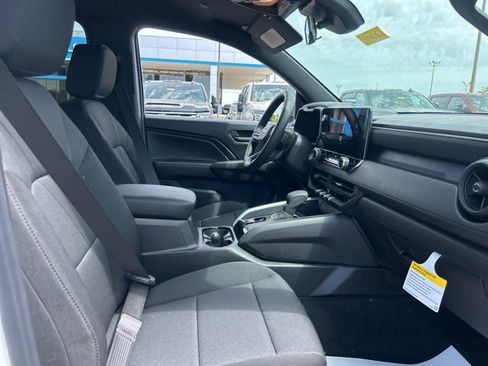 New 2026 Chevrolet Colorado W/T AWD/4WD image 31