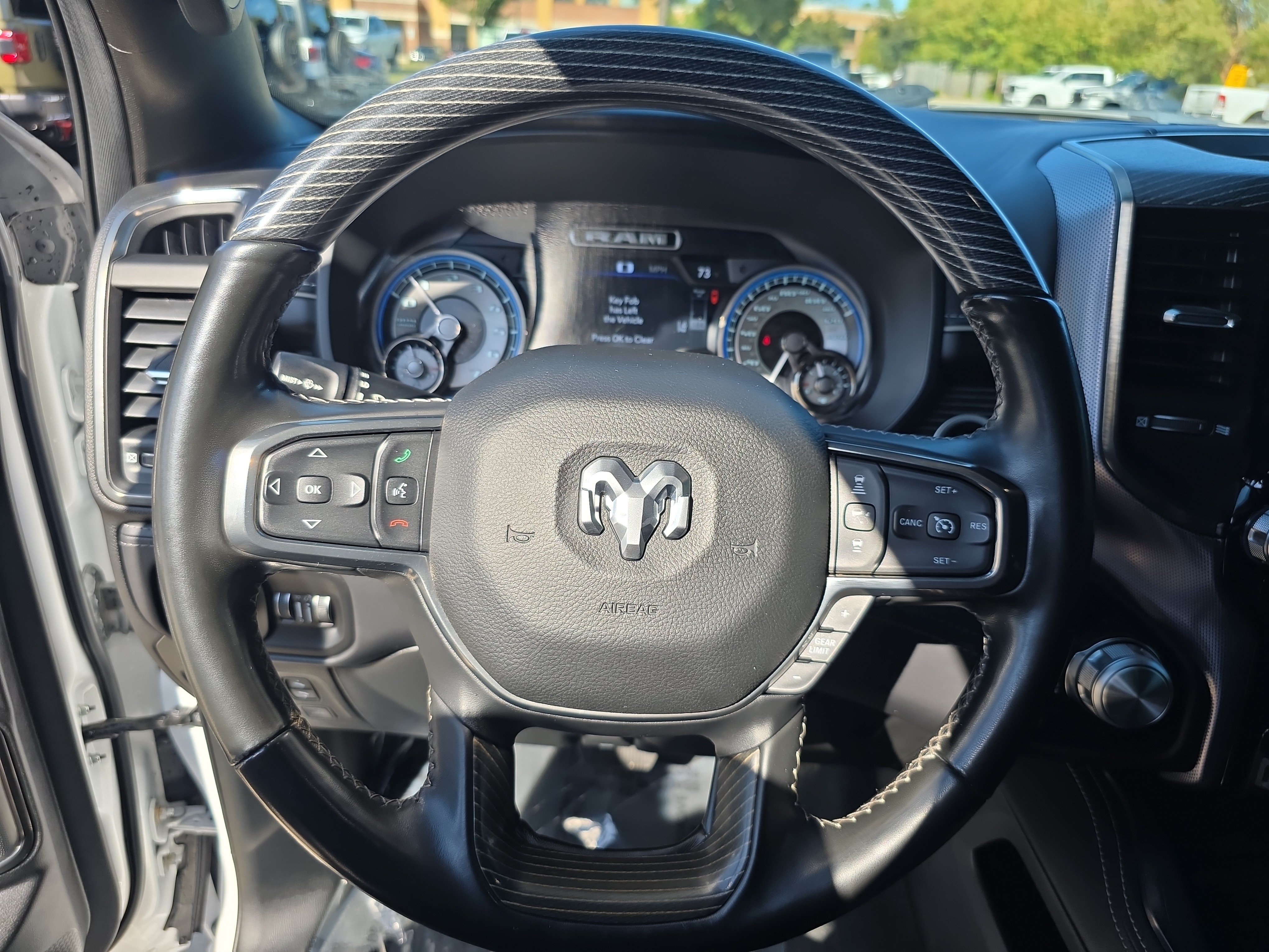 Used 2021 RAM 1500 Limited AWD/4WD image 17