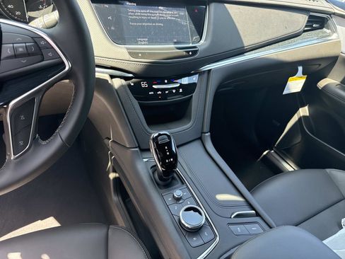 New 2026 Cadillac XT5 Premium Luxury AWD/4WD image 27