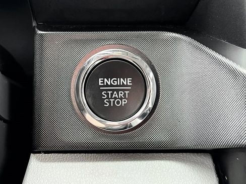 Used 2024 Ford F450 Limited w/ FX4 Off-Road Package image 9