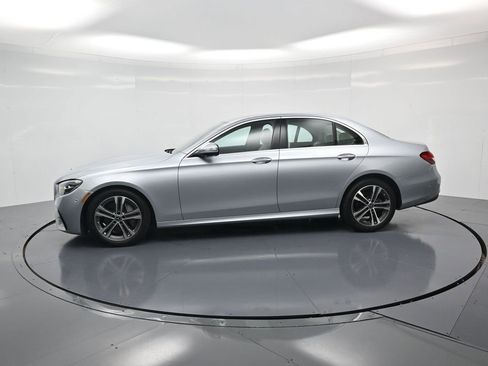 Used 2021 Mercedes-Benz E 350 4MATIC Sedan image 2