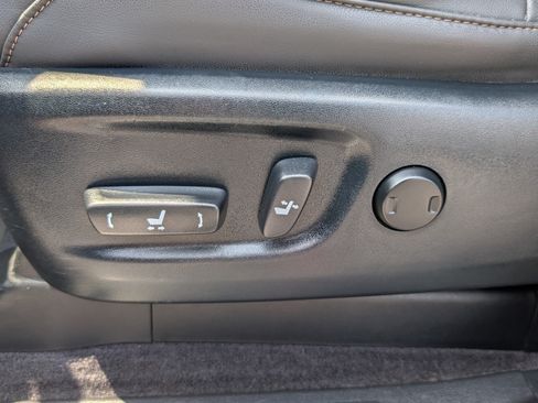 Used 2019 Lexus GX 460 Premium AWD/4WD image 23