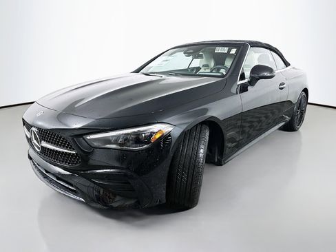 New 2026 Mercedes-Benz CLE 300 4MATIC Cabriolet image 3