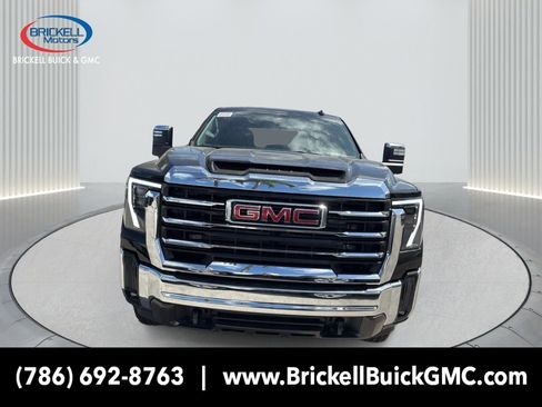 New 2025 GMC Sierra 2500 SLT image 2