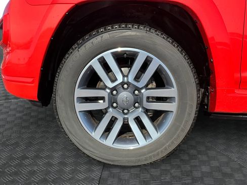 Used 2024 Toyota 4Runner TRD Sport image 13