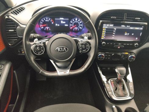 Used 2020 Kia Soul GT-Line Turbo FWD image 22