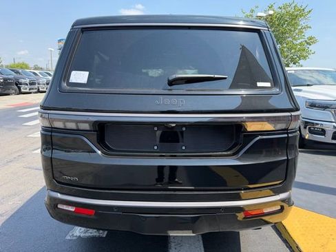 New 2026 Jeep Grand Wagoneer L Limited AWD/4WD image 12