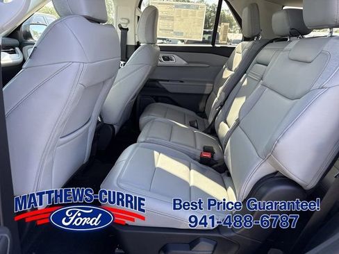 New 2026 Ford Explorer Active w/ Active Comfort Package RWD image 13