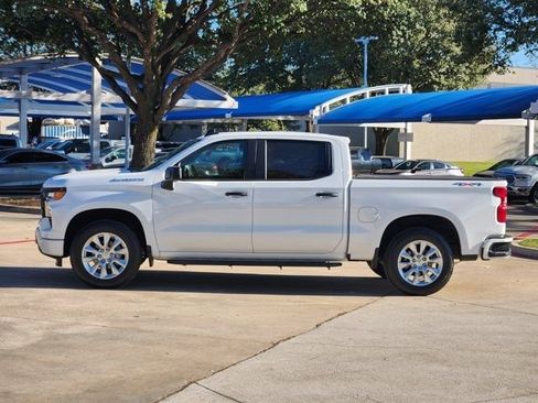 Used 2024 Chevrolet Silverado 1500 Custom image 13