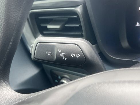 New 2026 Ford Maverick XL image 10