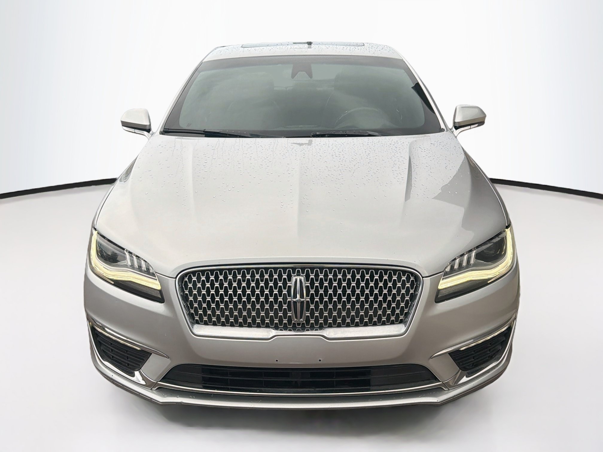 Used 2017 Lincoln MKZ Select w/ Select Plus Package AWD/4WD image 2