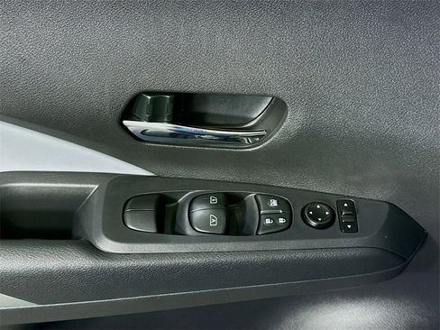 Certified 2024 Nissan Kicks SR w/ SR Premium Package image 23