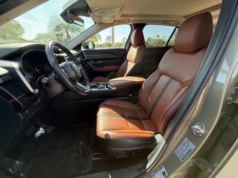 Used 2024 MAZDA CX-50 AWD 2.5 Turbo w/ Cargo Package image 26