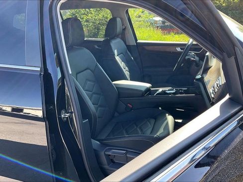 Used 2026 Volkswagen Atlas SE AWD/4WD image 7