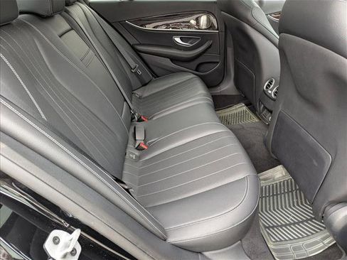 Certified 2022 Mercedes-Benz E 450 4MATIC Sedan image 19