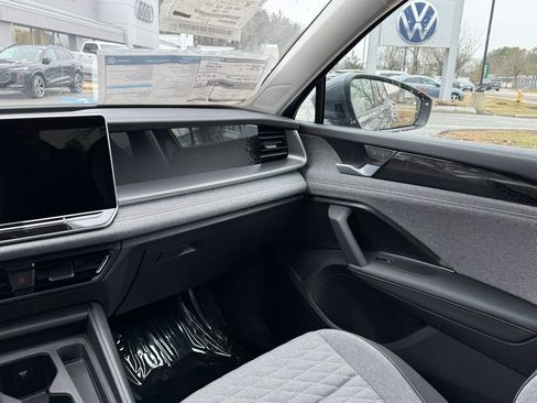 New 2026 Volkswagen Tiguan S AWD/4WD image 36