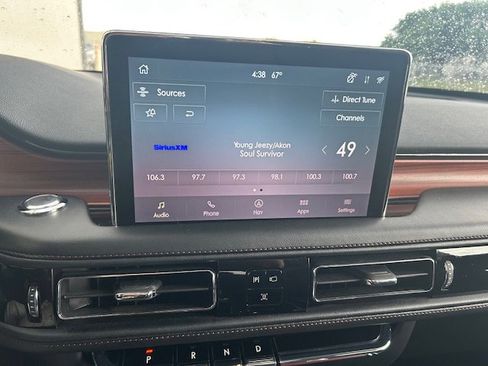 Used 2023 Lincoln Aviator Reserve w/ Equipment Group 201A AWD/4WD image 24