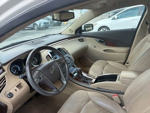 Used 2013 Buick LaCrosse Leather image 3